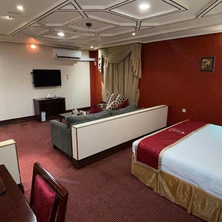 Al Mansour Grand Hotel Ḩafar al Bāţin Eksteriør billede